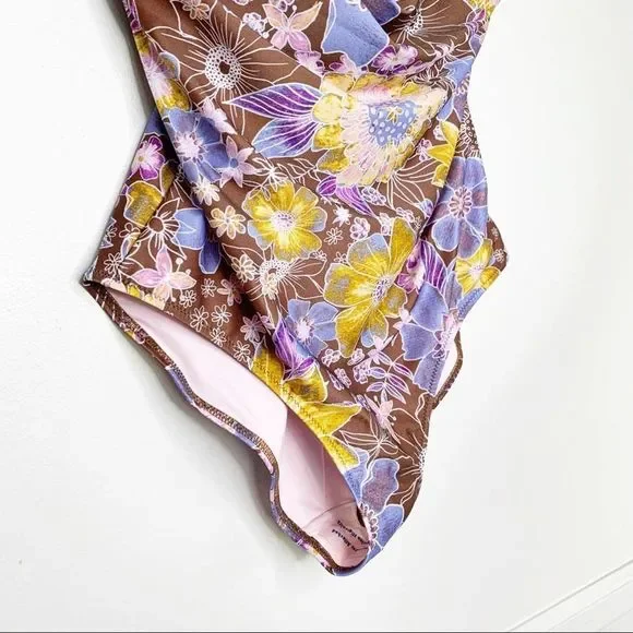 Alana Gunn Willandra Floral One Piece Swimsuit M - Picture 3 of 9